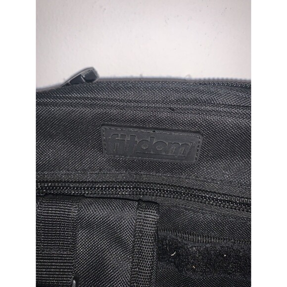 Small Tactical Messenger Bag For Men & Women With Gun Holder. This Concealed ... - Picture 7 of 9